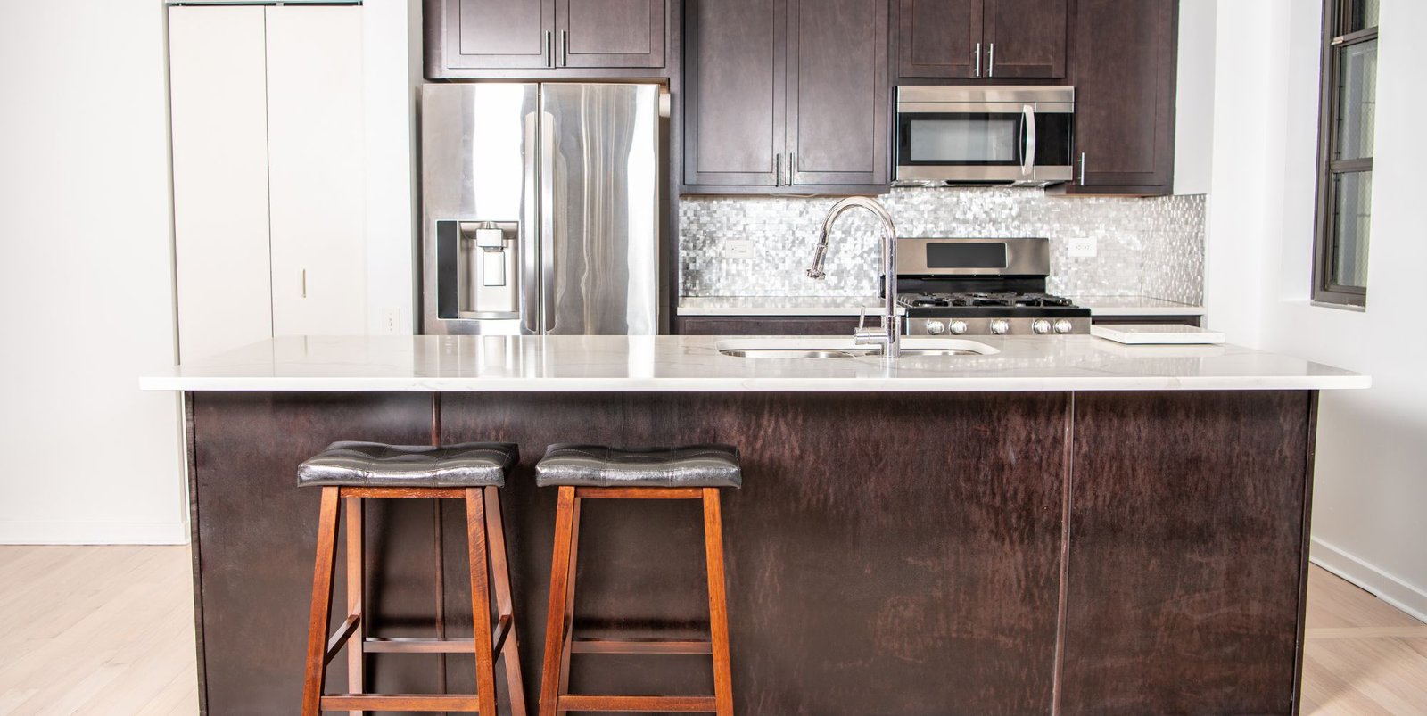 Quartz Dining Table